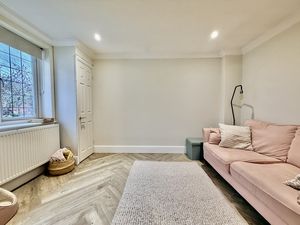 Photo 8- click for photo gallery